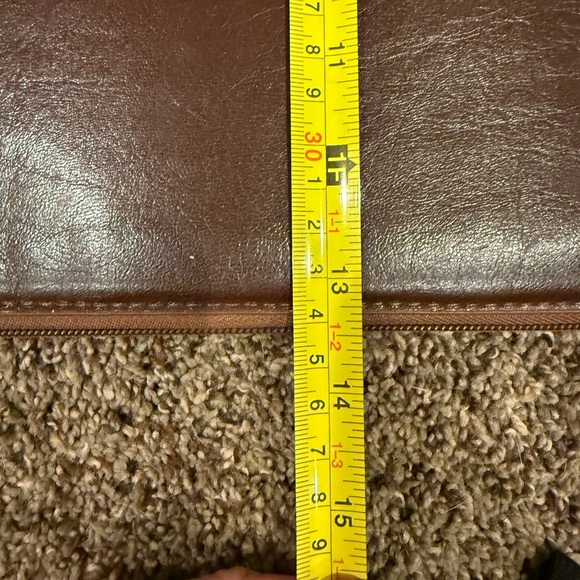 13.5” x 10” Laptop Sleeve Grey Felt  W/Leather Trim Case; GMYLE - Picture 5 of 6